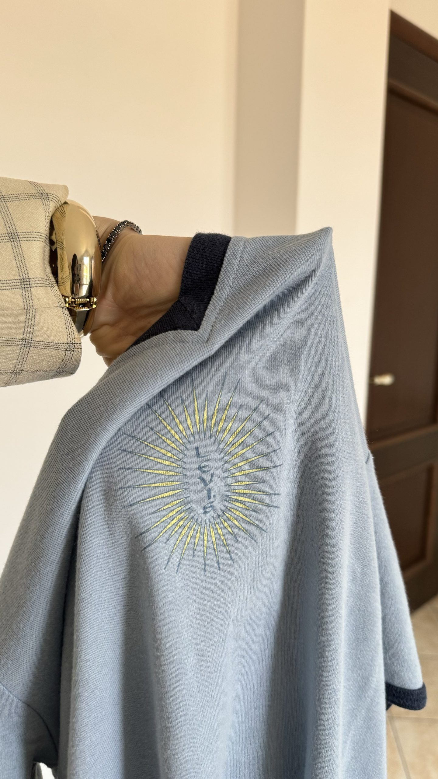 T-shirt anni 2000 di Levi’s - immagine 3