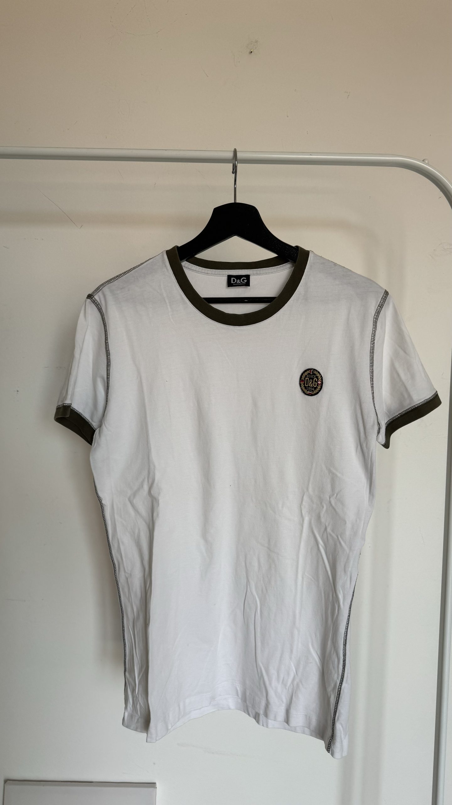 T-shirt D&G bianca in cotone anni 2000 vintage second hand Riciclemi Catania