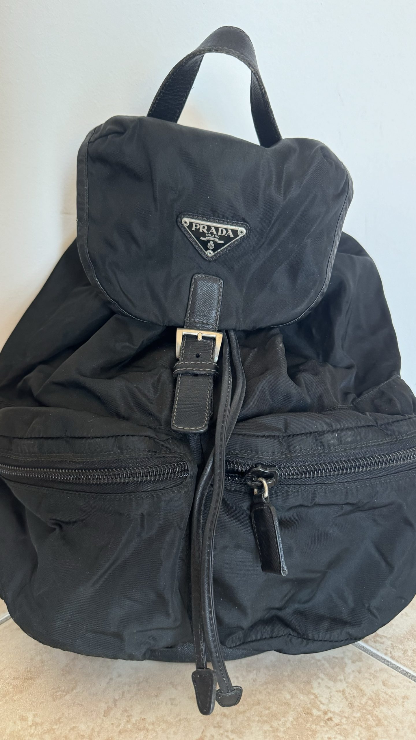 Zaino in nylon Prada con zip