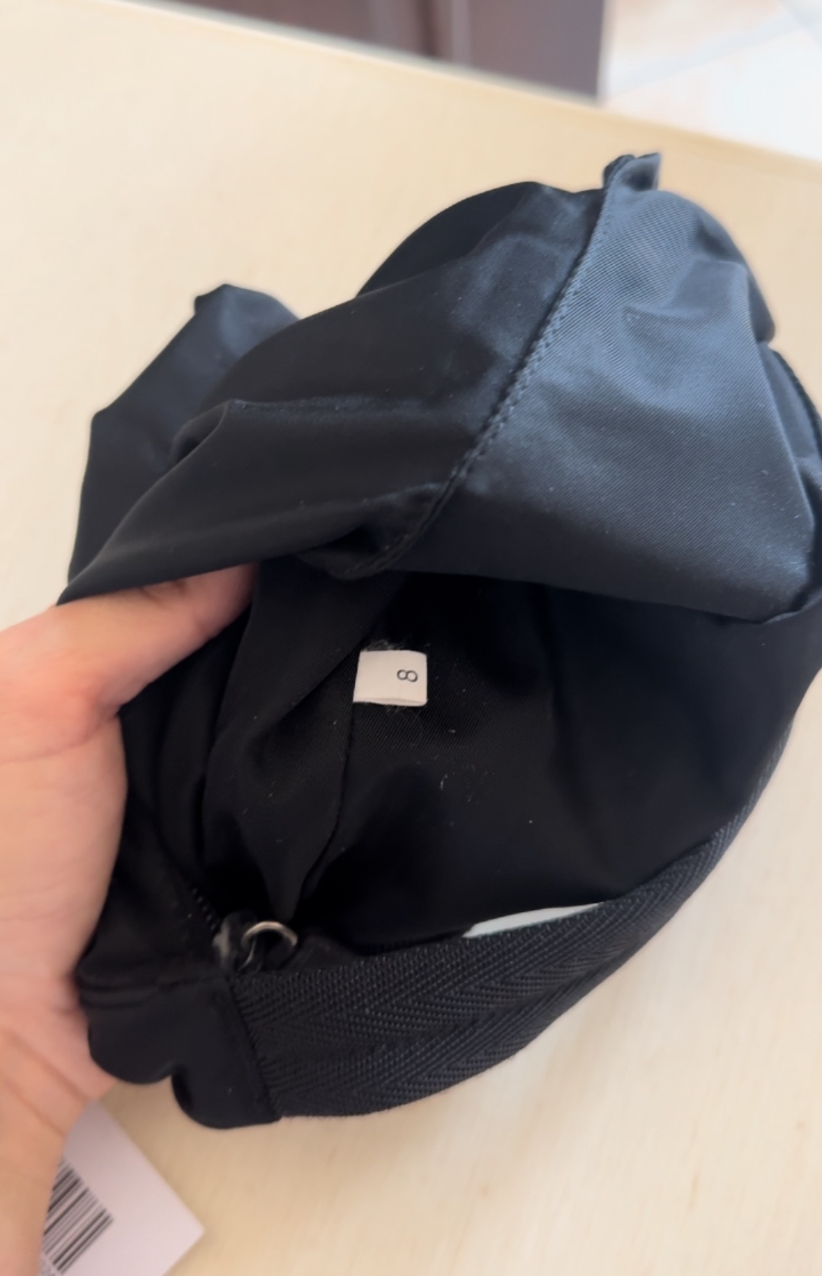 Borsa Prada Re-Edition 2000 in nylon nera - immagine 4