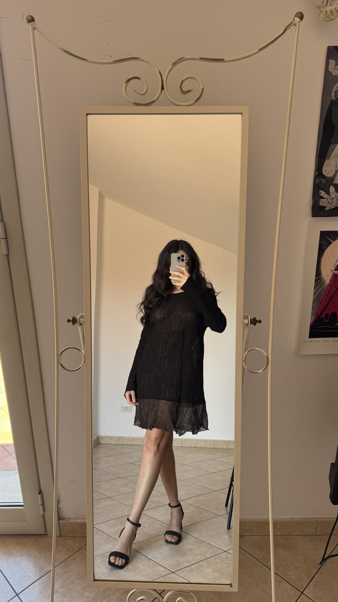 Abito Les Copains nero in lana trasparente - immagine 2